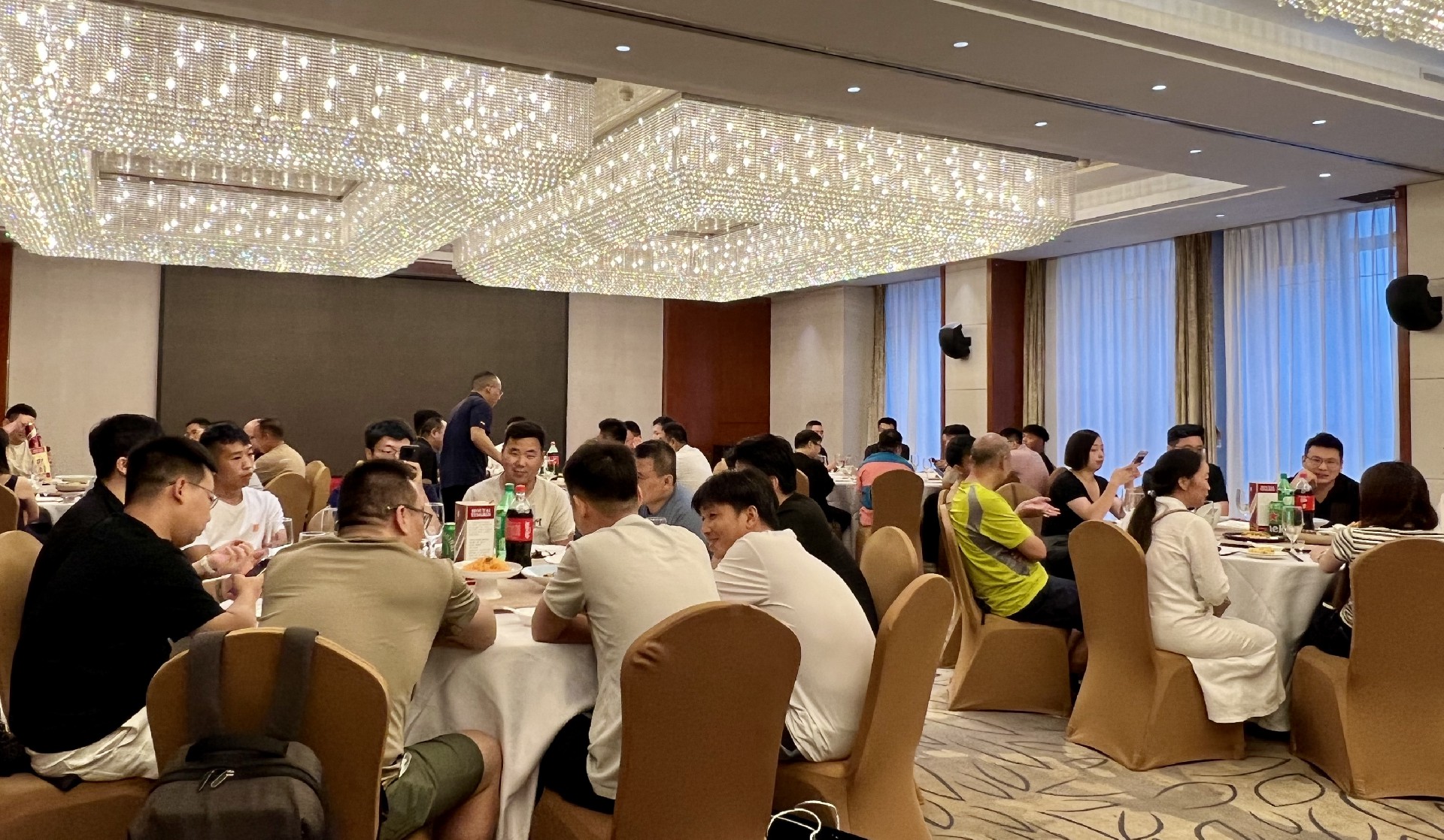 312240c7fb2f8113f171292687d1518.jpg
